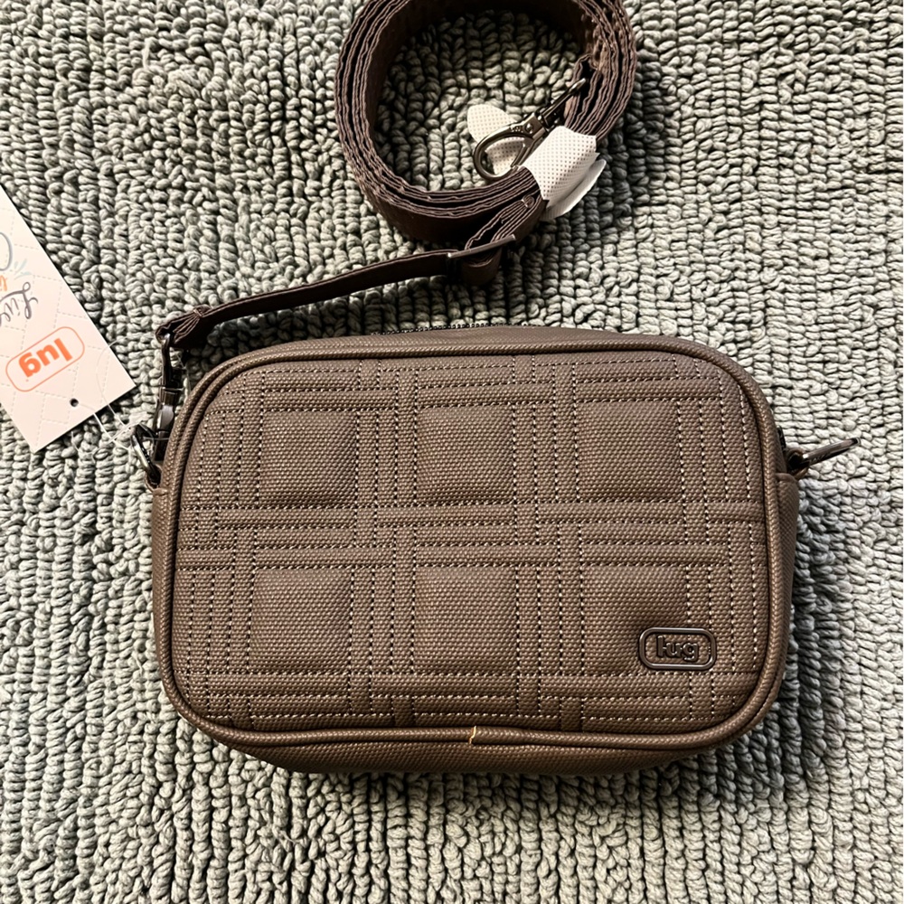 Lug Mingle Matte Luxe VL Crossbody Bag - NWT
Color: Walnut Brown